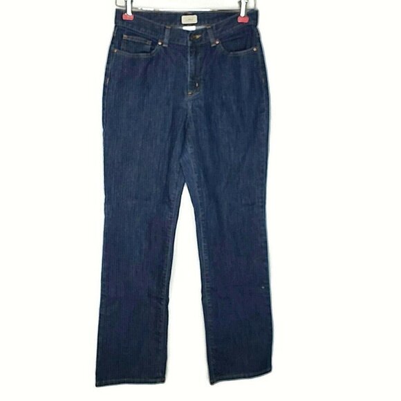 LL Bean Jeans Straight Leg Size 8 29X30 - Picture 1 of 7